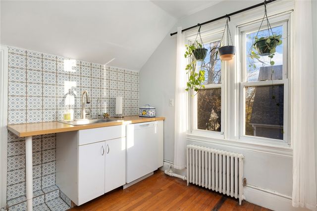 377 Hope Street 3, Providence, RI 02906