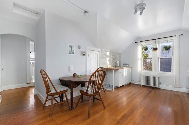 377 Hope Street 3, Providence, RI 02906