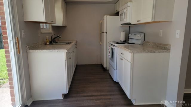 7310 Greydale Drive, Huber Heights, OH 45424