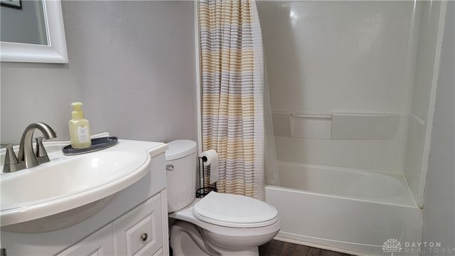 7310 Greydale Drive, Huber Heights, OH 45424