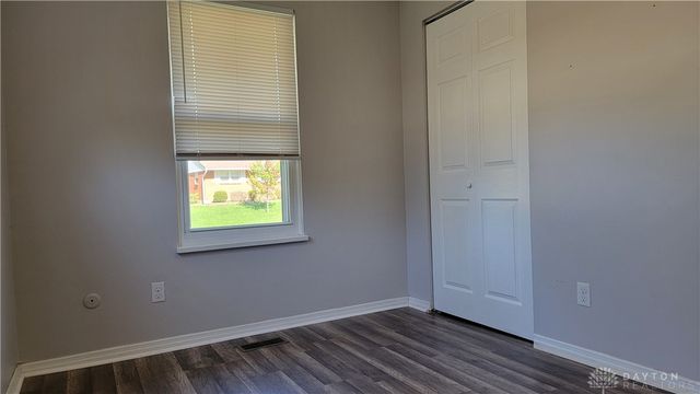 7310 Greydale Drive, Huber Heights, OH 45424