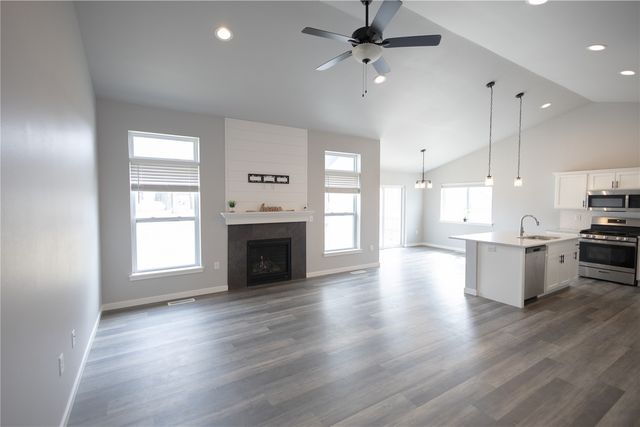 768 Aiden Street, Iowa City, IA 52245