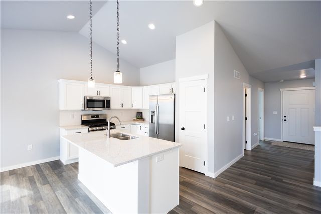 768 Aiden Street, Iowa City, IA 52245