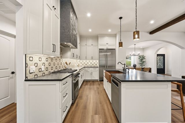 621 Overland Trail, Southlake, TX 76092