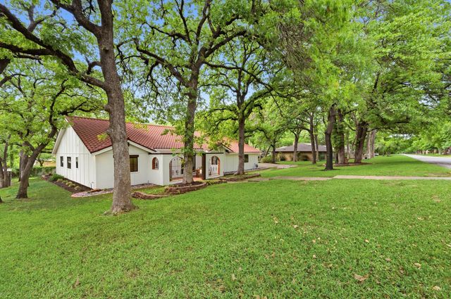 621 Overland Trail, Southlake, TX 76092