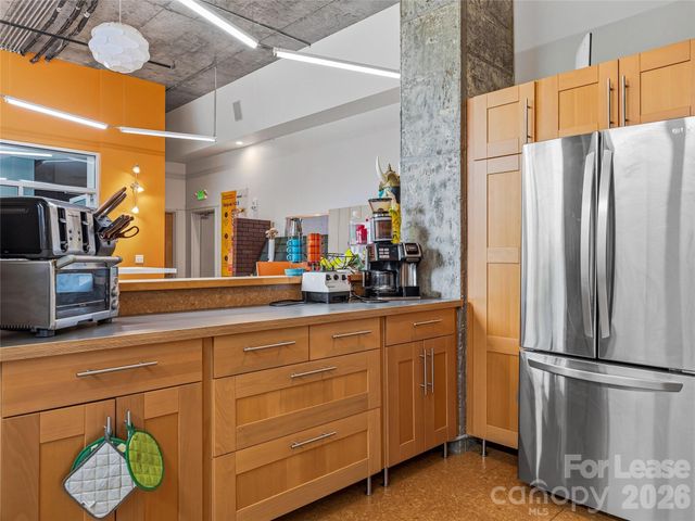 60 N Market Street C200, Asheville, NC 28801
