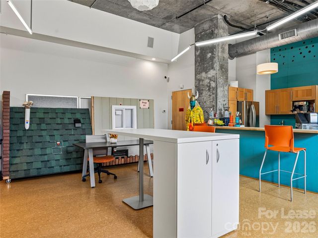 60 N Market Street C200, Asheville, NC 28801