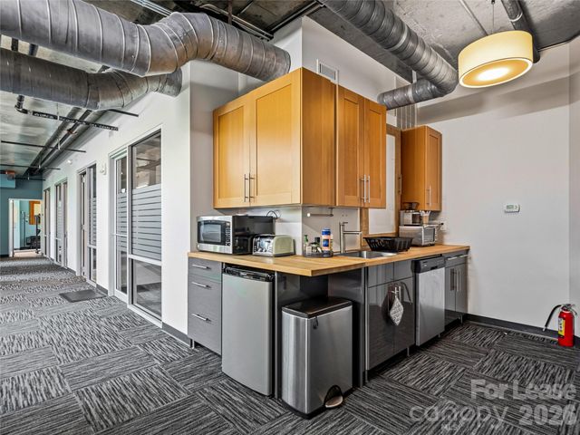 60 N Market Street C200, Asheville, NC 28801