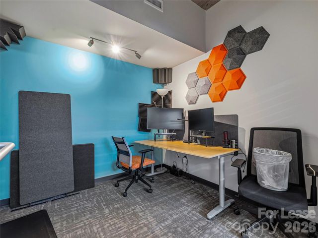 60 N Market Street C200, Asheville, NC 28801