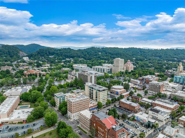 60 N Market Street C200, Asheville, NC 28801