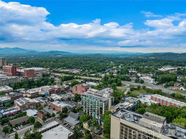 60 N Market Street C200, Asheville, NC 28801