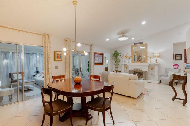 115 Ramblewood Circle, Royal Palm Beach, FL 33411