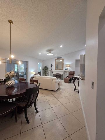 115 Ramblewood Circle, Royal Palm Beach, FL 33411