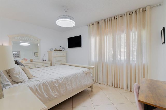 115 Ramblewood Circle, Royal Palm Beach, FL 33411