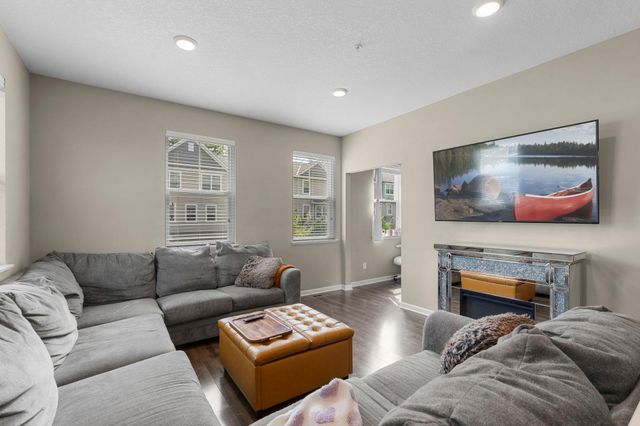 9669 Olive Lane N, Maple Grove, MN 55311