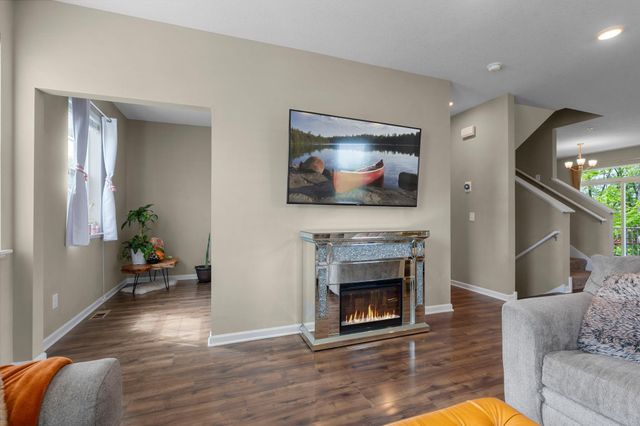 9669 Olive Lane N, Maple Grove, MN 55311