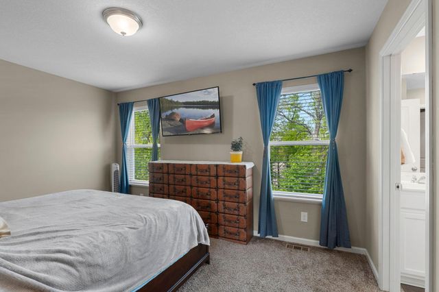 9669 Olive Lane N, Maple Grove, MN 55311