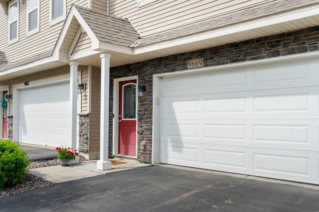9669 Olive Lane N, Maple Grove, MN 55311