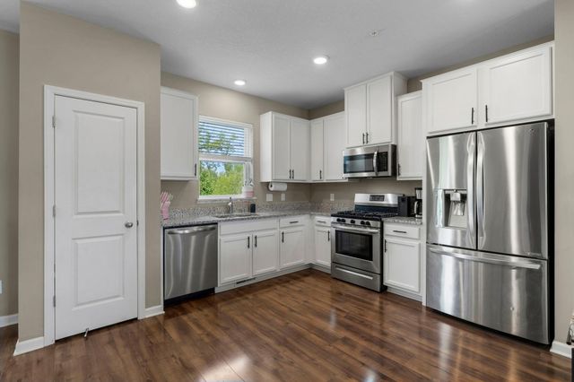 9669 Olive Lane N, Maple Grove, MN 55311