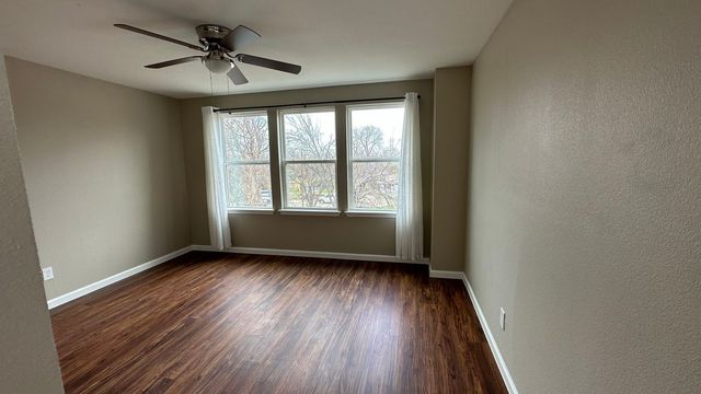 420 N Denley Drive, Dallas, TX 75203