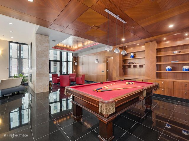 333 W Hubbard Street 1006, Chicago, IL 60654