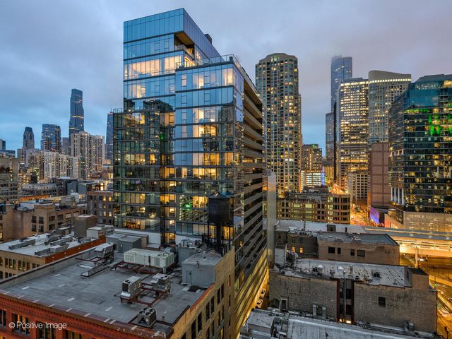 333 W Hubbard Street 1006, Chicago, IL 60654