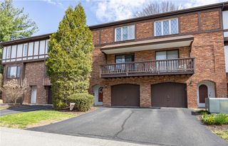 305 Woodbridge Dr, Ross Twp, PA 15237
