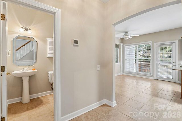 704 Meadow Lake Drive, Matthews, NC 28105