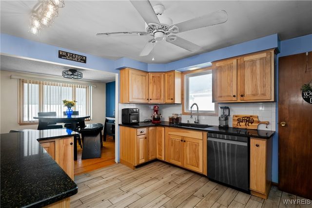 3 Honduras Lane, Cheektowaga, NY 14225