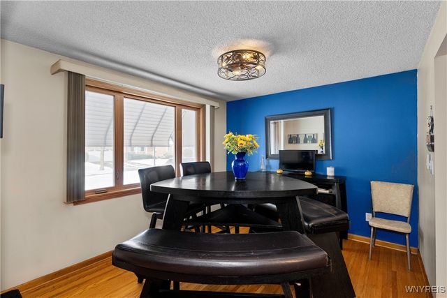 3 Honduras Lane, Cheektowaga, NY 14225