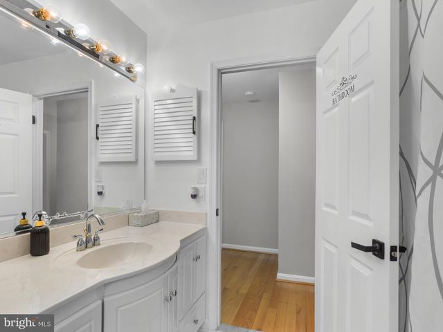 11074 ELLINGER DR, White Plains, MD 20695