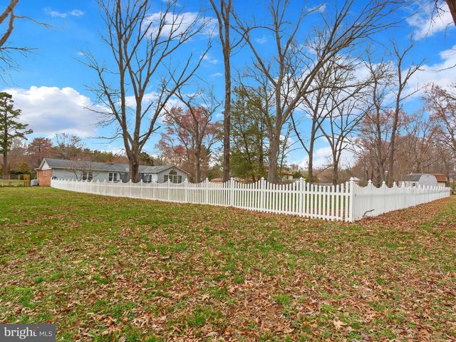 11074 ELLINGER DR, White Plains, MD 20695