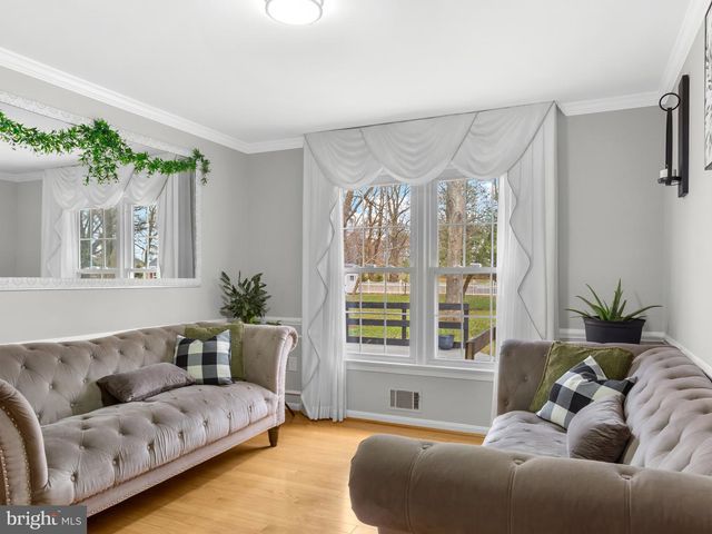 11074 ELLINGER DR, White Plains, MD 20695