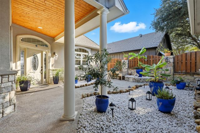 2802 River Ridge Court, Granbury, TX 76048