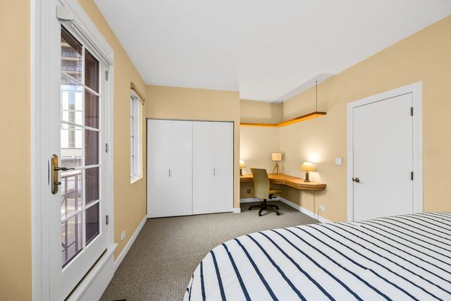 363 W Superior Street A, Chicago, IL 60654