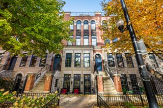 363 W Superior Street A, Chicago, IL 60654