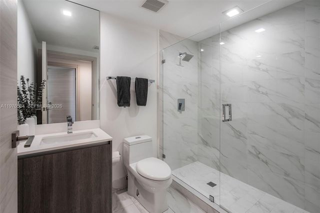 801 S Miami Ave 2901, Miami, FL 33130