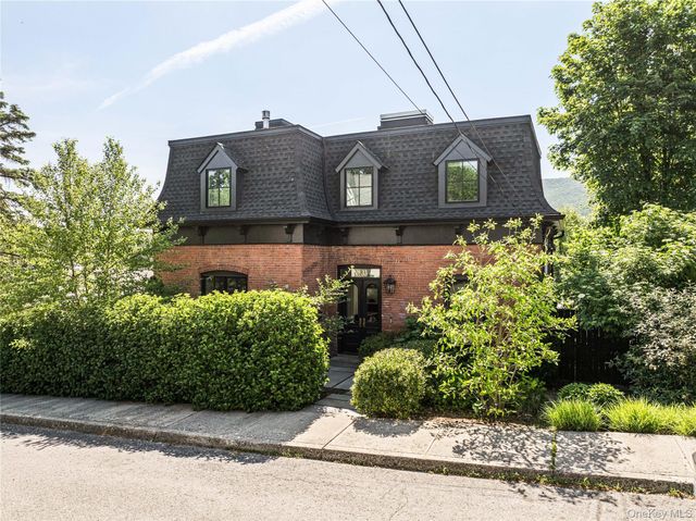 33 Davis Street, Beacon, NY 12508