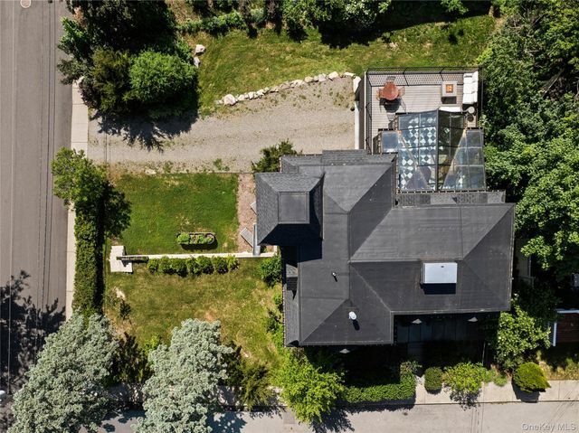 33 Davis Street, Beacon, NY 12508