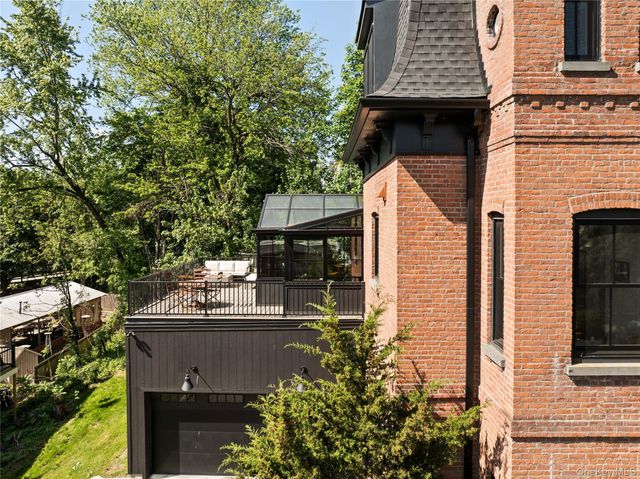 33 Davis Street, Beacon, NY 12508