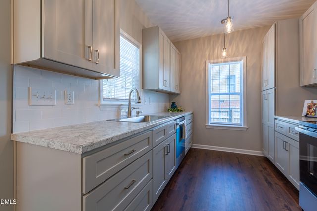 276 Groundsel Place, Clayton, NC 27527