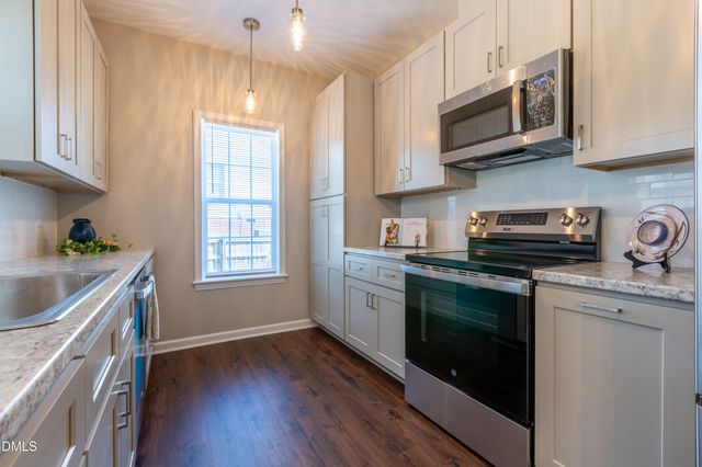 276 Groundsel Place, Clayton, NC 27527