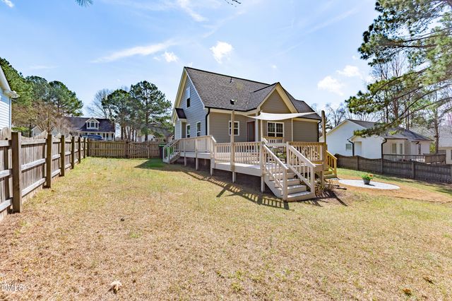 276 Groundsel Place, Clayton, NC 27527