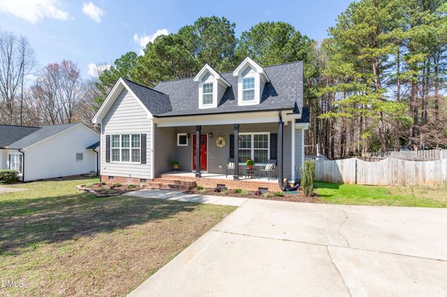 276 Groundsel Place, Clayton, NC 27527