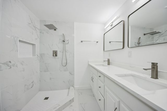 42088 N Old Lake Avenue, Antioch, IL 60002