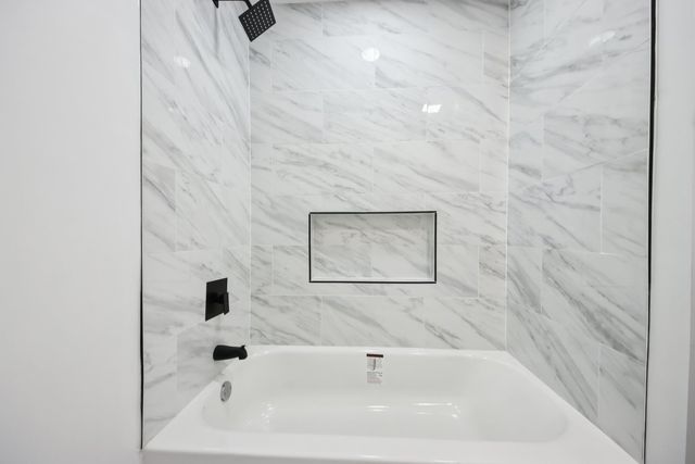 42088 N Old Lake Avenue, Antioch, IL 60002