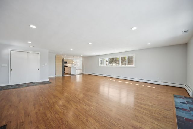 42088 N Old Lake Avenue, Antioch, IL 60002