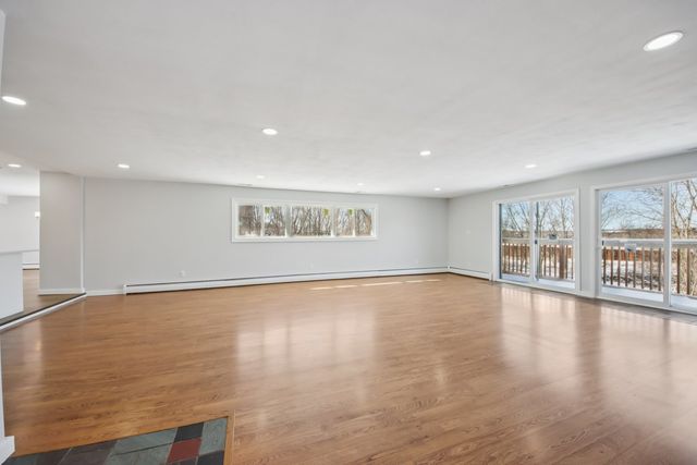 42088 N Old Lake Avenue, Antioch, IL 60002