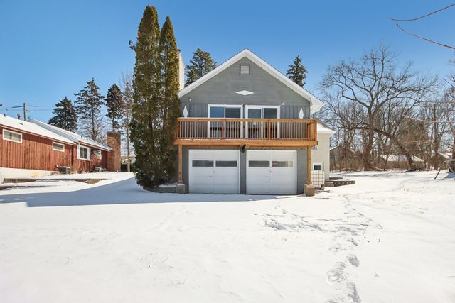 42088 N Old Lake Avenue, Antioch, IL 60002