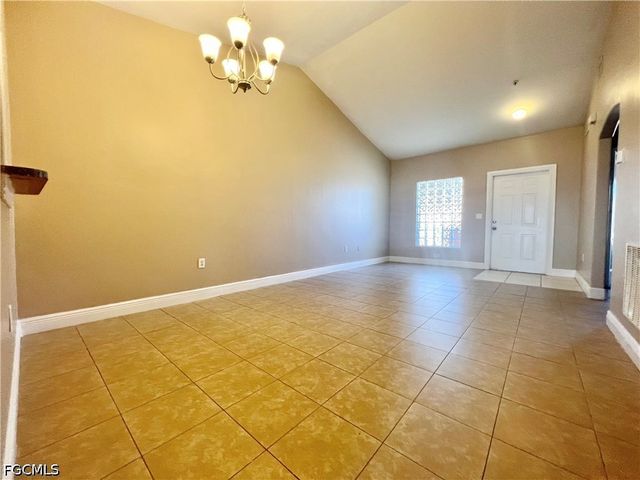4175 Castilla CIR 203, Fort Myers, FL 33916